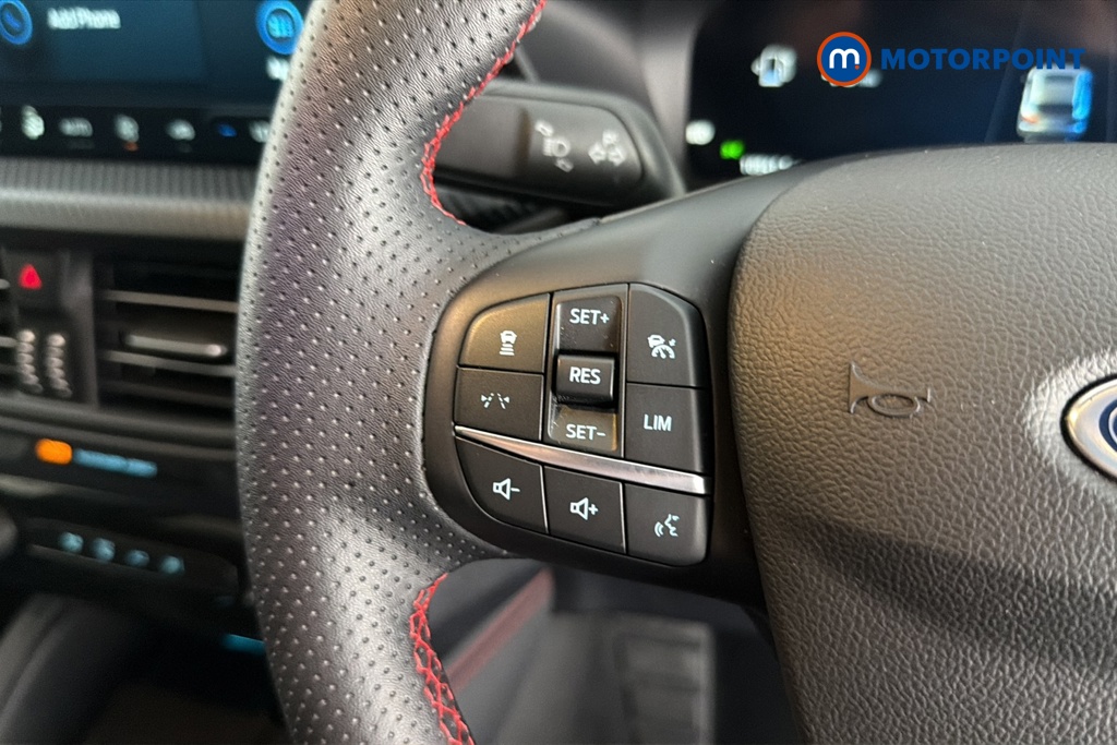 Ford Kuga St-Line Automatic Petrol-Electric Hybrid SUV - Stock Number (1657365) - 4th supplementary image