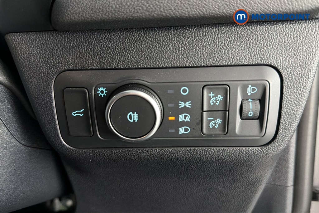 Ford Kuga St-Line Automatic Petrol-Electric Hybrid SUV - Stock Number (1657365) - 11th supplementary image