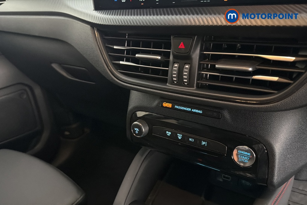 Ford Kuga St-Line Automatic Petrol-Electric Hybrid SUV - Stock Number (1657365) - 12th supplementary image