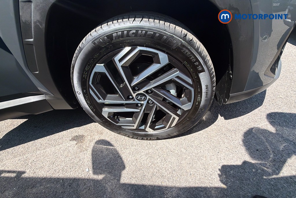 Hyundai Tucson Ultimate Automatic Petrol Plug-In Hybrid SUV - Stock Number (1657387) - 36th supplementary image