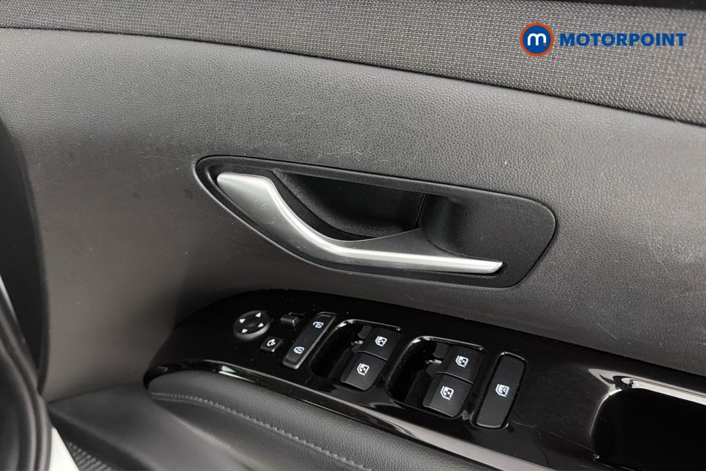 Hyundai Tucson Ultimate Automatic Petrol Plug-In Hybrid SUV - Stock Number (1657746) - 42nd supplementary image