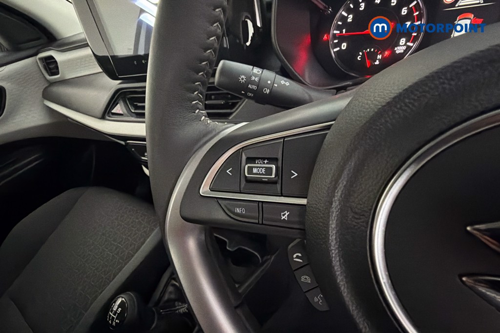 Suzuki Swift Motion Manual Petrol Hatchback - Stock Number (1657891) - 3rd supplementary image