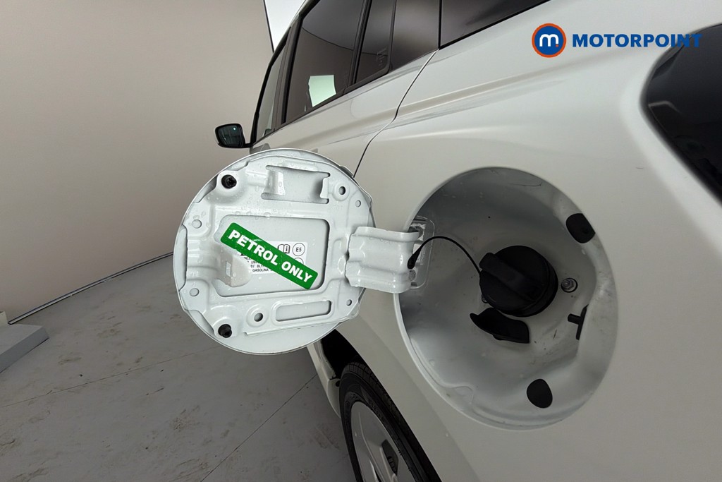 Suzuki Swift Motion Manual Petrol Hatchback - Stock Number (1657891) - 41st supplementary image