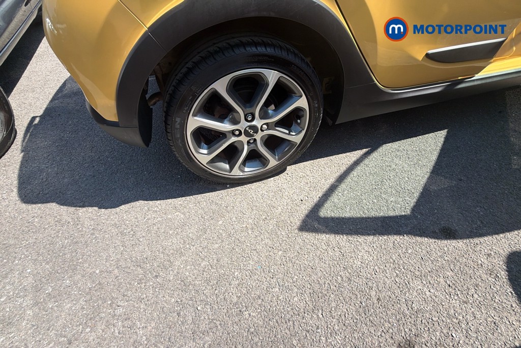KIA Picanto X-Line S Automatic Petrol Hatchback - Stock Number (1658033) - 35th supplementary image