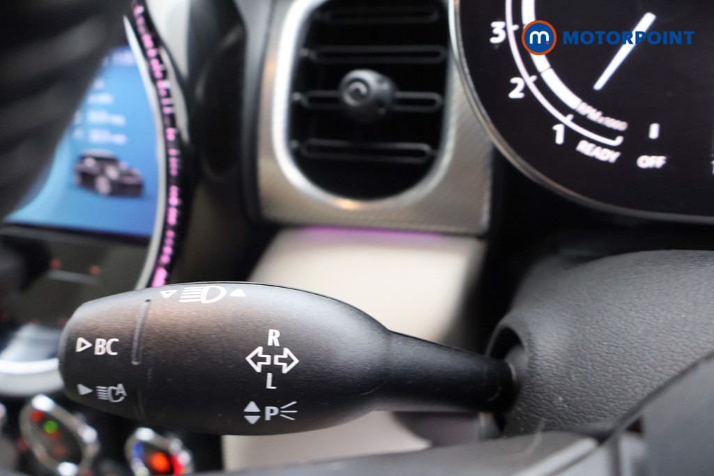 Mini Hatchback Cooper Exclusive Automatic Petrol Hatchback - Stock Number (1658273) - 5th supplementary image