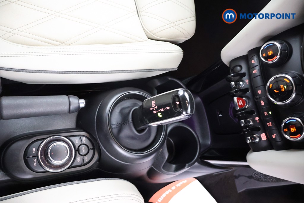 Mini Hatchback Cooper Exclusive Automatic Petrol Hatchback - Stock Number (1658273) - 8th supplementary image