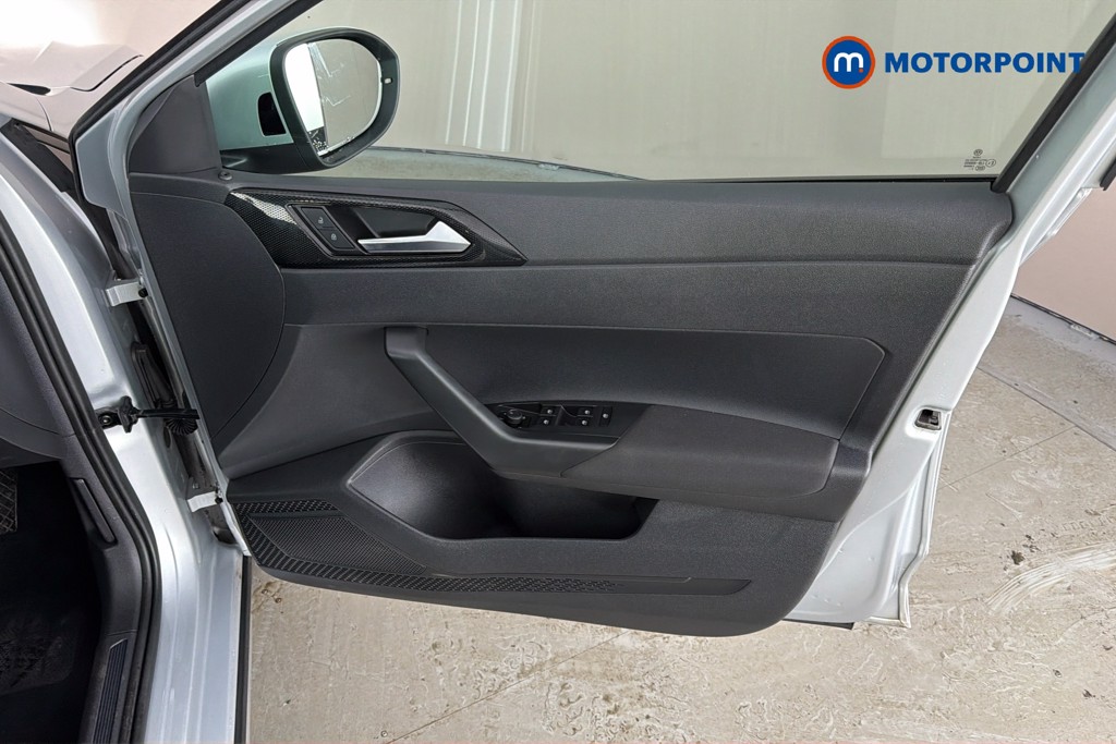 Volkswagen Taigo Life Manual Petrol SUV - Stock Number (1658297) - 19th supplementary image
