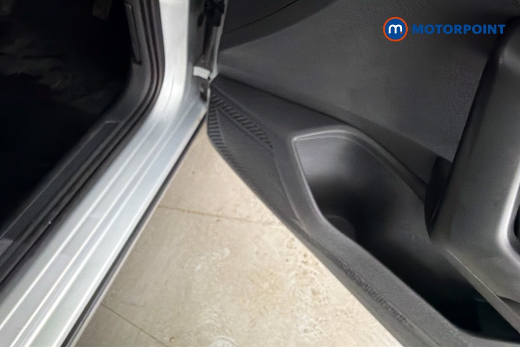 Volkswagen Taigo Life Manual Petrol SUV - Stock Number (1658297) - 21st supplementary image