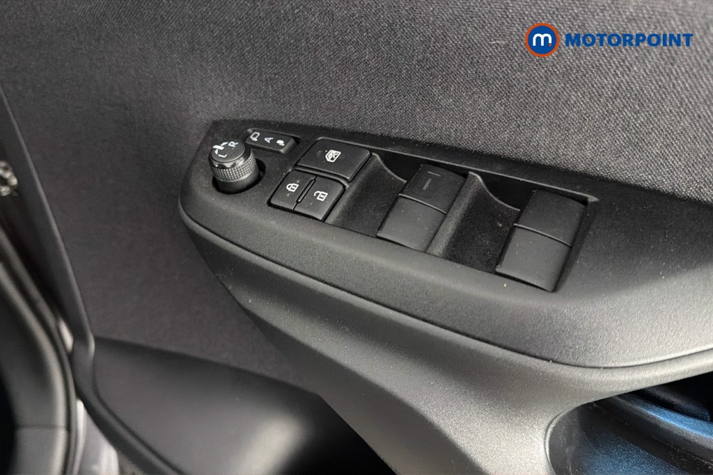 Toyota Yaris Cross Excel Automatic Petrol-Electric Hybrid Estate - Stock Number (1658302) - 20th supplementary image