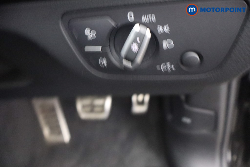 Audi Q5 Black Edition Automatic Diesel SUV - Stock Number (1658320) - 14th supplementary image