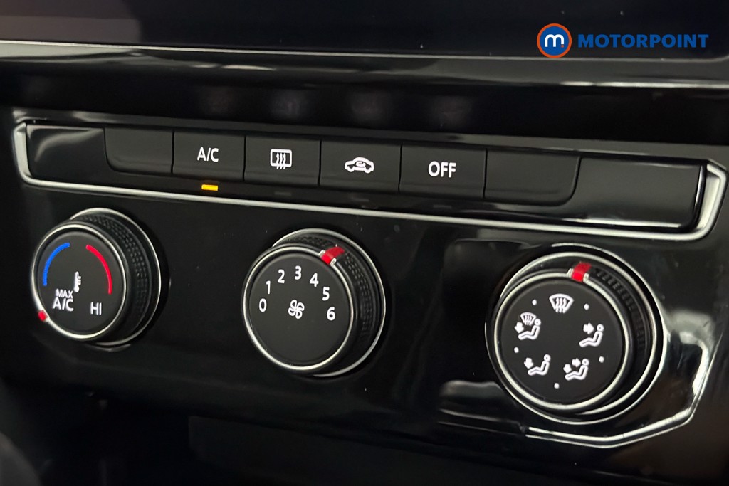 Volkswagen Passat Se Nav Manual Petrol Estate - Stock Number (1658359) - 12th supplementary image