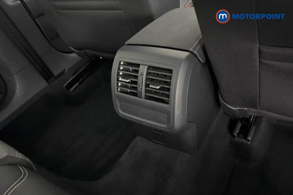 Volkswagen Passat Se Nav Manual Petrol Estate - Stock Number (1658359) - 30th supplementary image