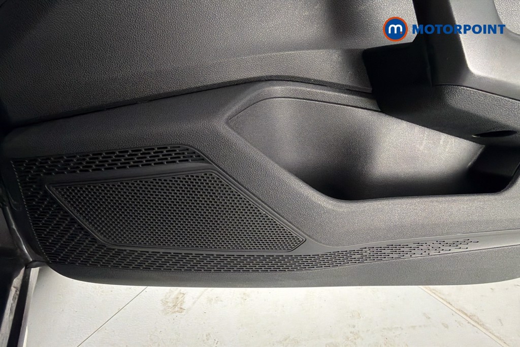 Volkswagen Taigo Life Manual Petrol SUV - Stock Number (1658472) - 21st supplementary image