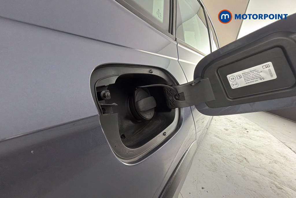 Volkswagen Taigo Life Manual Petrol SUV - Stock Number (1658472) - 41st supplementary image