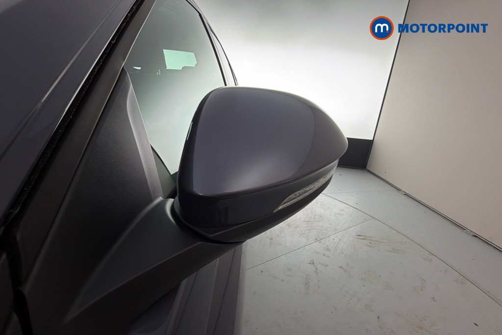 Volkswagen Taigo Life Manual Petrol SUV - Stock Number (1658472) - 43rd supplementary image