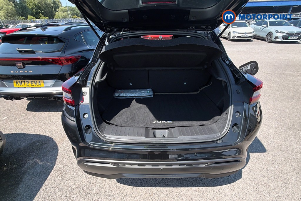 Nissan Juke Tekna Automatic Petrol SUV - Stock Number (1658540) - 33rd supplementary image