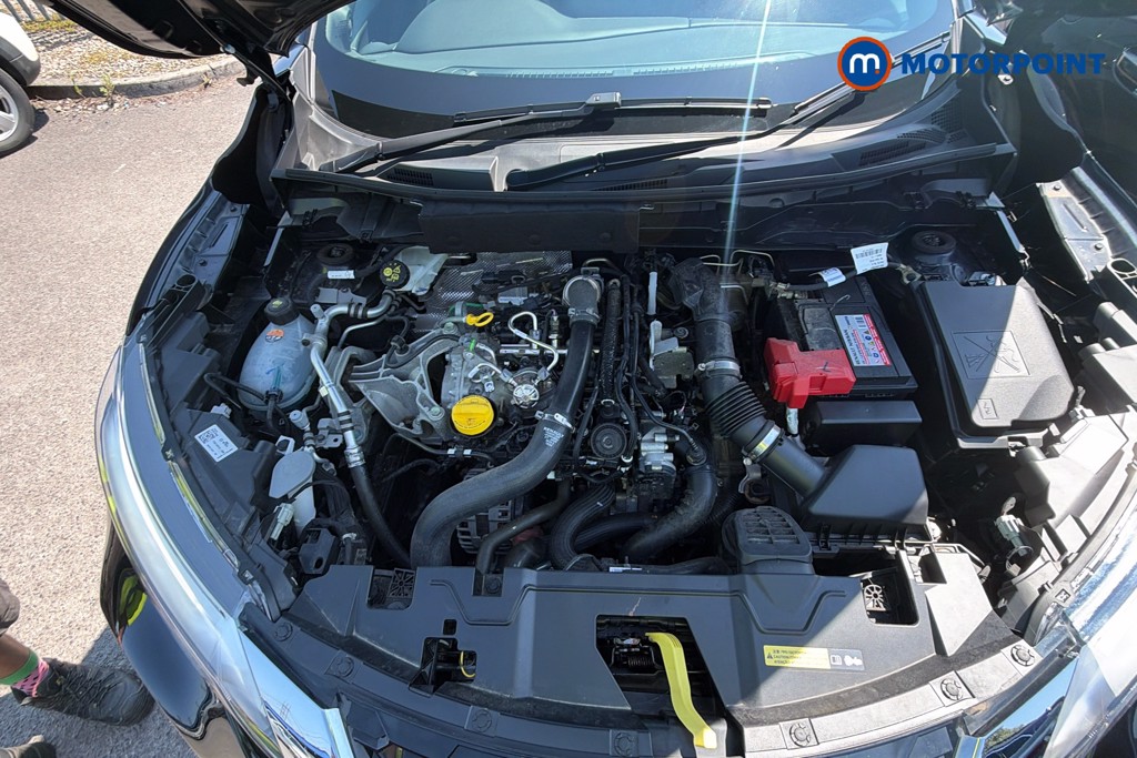 Nissan Juke Tekna Automatic Petrol SUV - Stock Number (1658540) - 1st supplementary image