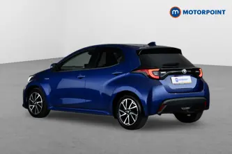 Toyota Yaris Design Automatic Petrol-Electric Hybrid Hatchback - Stock Number (1658589) - Passenger side rear corner