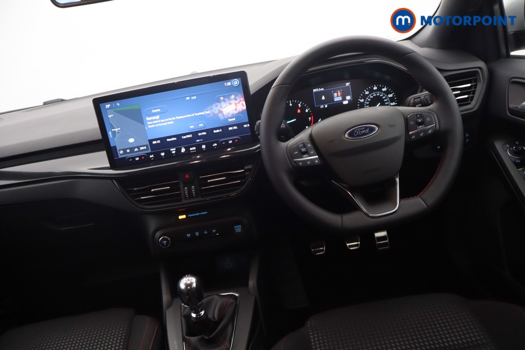 Ford Focus St-Line Manual Petrol Hatchback - Stock Number (1658701) - 9th supplementary image