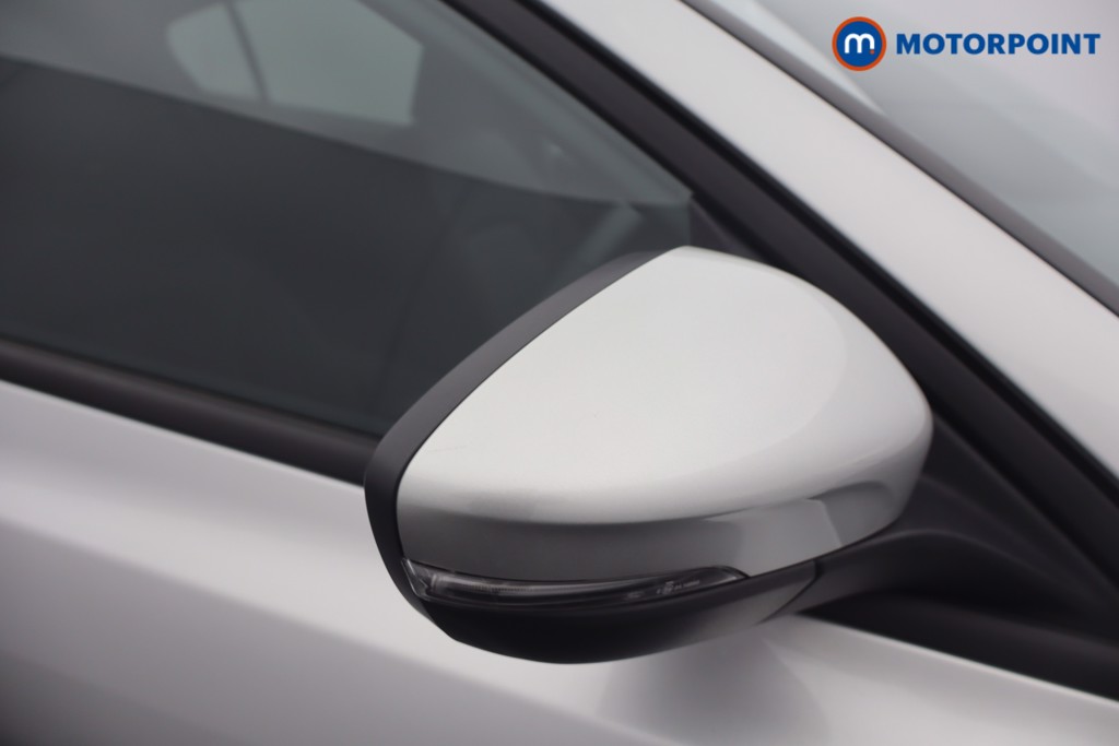 Ford Focus St-Line Manual Petrol Hatchback - Stock Number (1658701) - 21st supplementary image