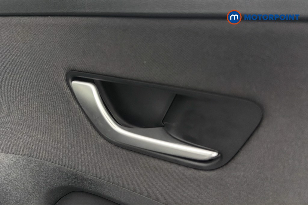 Hyundai Kona Advance Automatic Petrol-Electric Hybrid SUV - Stock Number (1658727) - 42nd supplementary image
