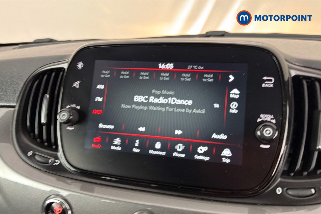 Fiat 500 Dolcevita Manual Petrol Hatchback - Stock Number (1659091) - 9th supplementary image