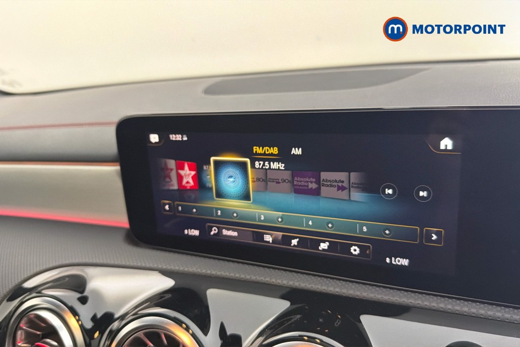 Mercedes-Benz CLA Amg Line Automatic Petrol Estate - Stock Number (1659125) - 9th supplementary image
