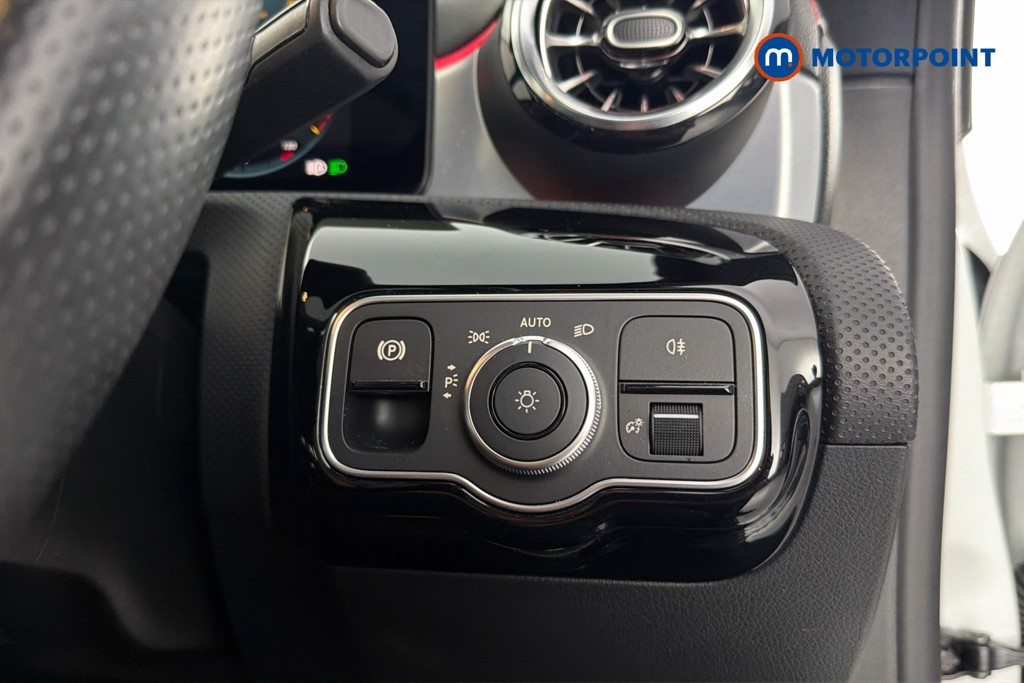 Mercedes-Benz CLA Amg Line Automatic Petrol Estate - Stock Number (1659125) - 18th supplementary image