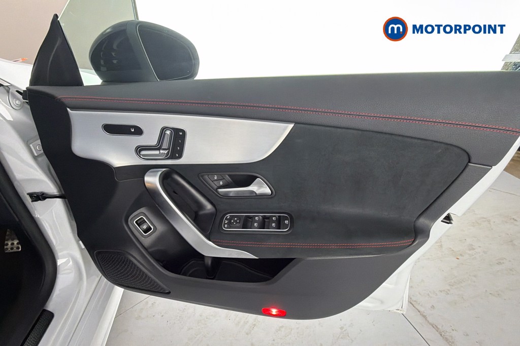 Mercedes-Benz CLA Amg Line Automatic Petrol Estate - Stock Number (1659125) - 19th supplementary image