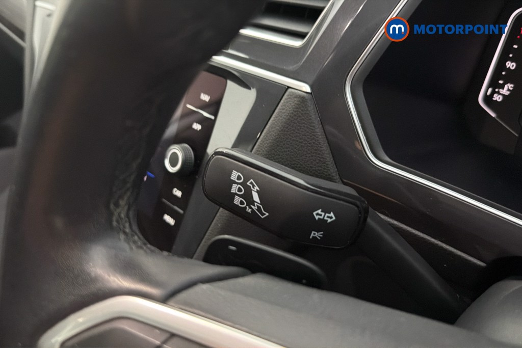 Volkswagen Tiguan Allspace R-Line Automatic Petrol SUV - Stock Number (1659126) - 6th supplementary image