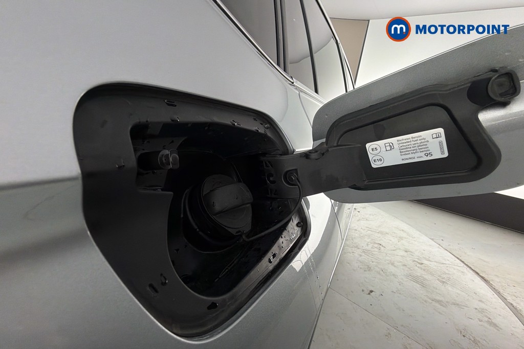 Volkswagen Tiguan Allspace R-Line Automatic Petrol SUV - Stock Number (1659126) - 41st supplementary image