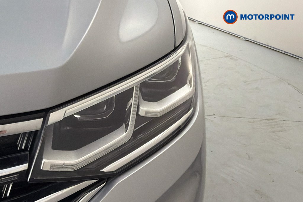 Volkswagen Tiguan Allspace R-Line Automatic Petrol SUV - Stock Number (1659126) - 44th supplementary image