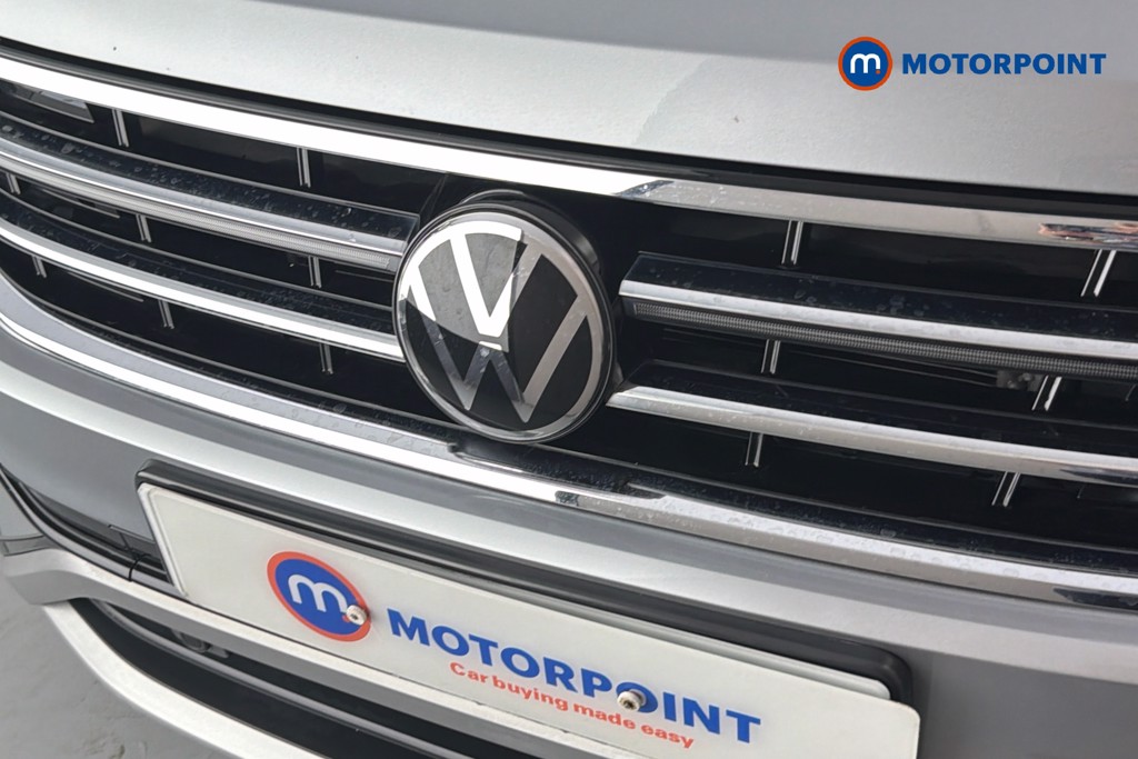 Volkswagen Tiguan Allspace R-Line Automatic Petrol SUV - Stock Number (1659126) - 45th supplementary image