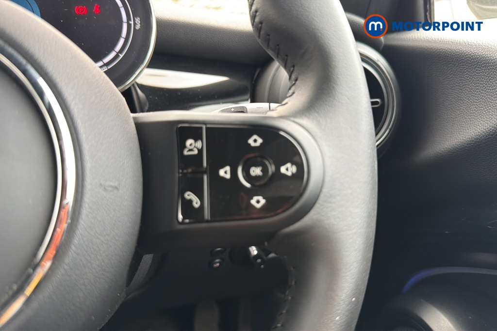 Mini Hatchback Cooper S Level 2 Automatic Electric Hatchback - Stock Number (1659301) - 3rd supplementary image