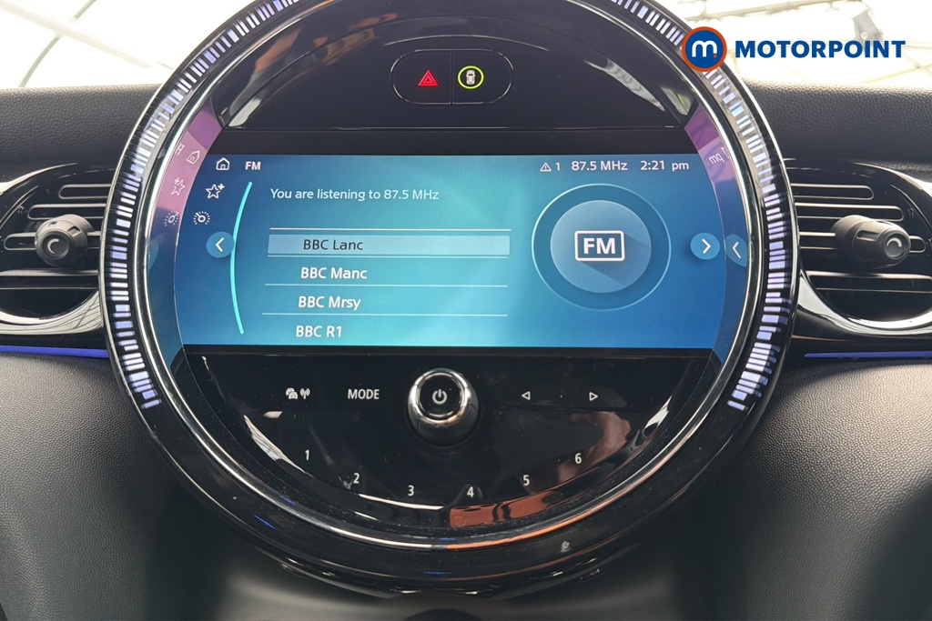 Mini Hatchback Cooper S Level 2 Automatic Electric Hatchback - Stock Number (1659301) - 8th supplementary image