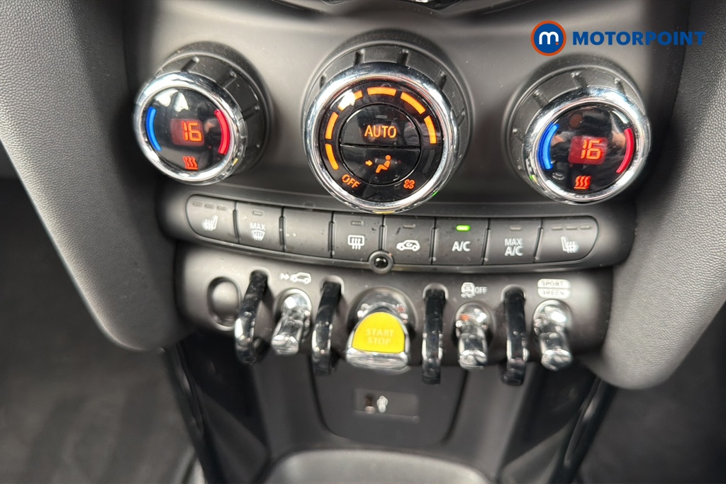Mini Hatchback Cooper S Level 2 Automatic Electric Hatchback - Stock Number (1659301) - 12th supplementary image