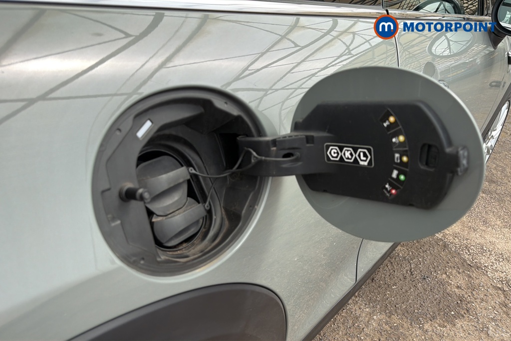 Mini Hatchback Cooper S Level 2 Automatic Electric Hatchback - Stock Number (1659301) - 41st supplementary image