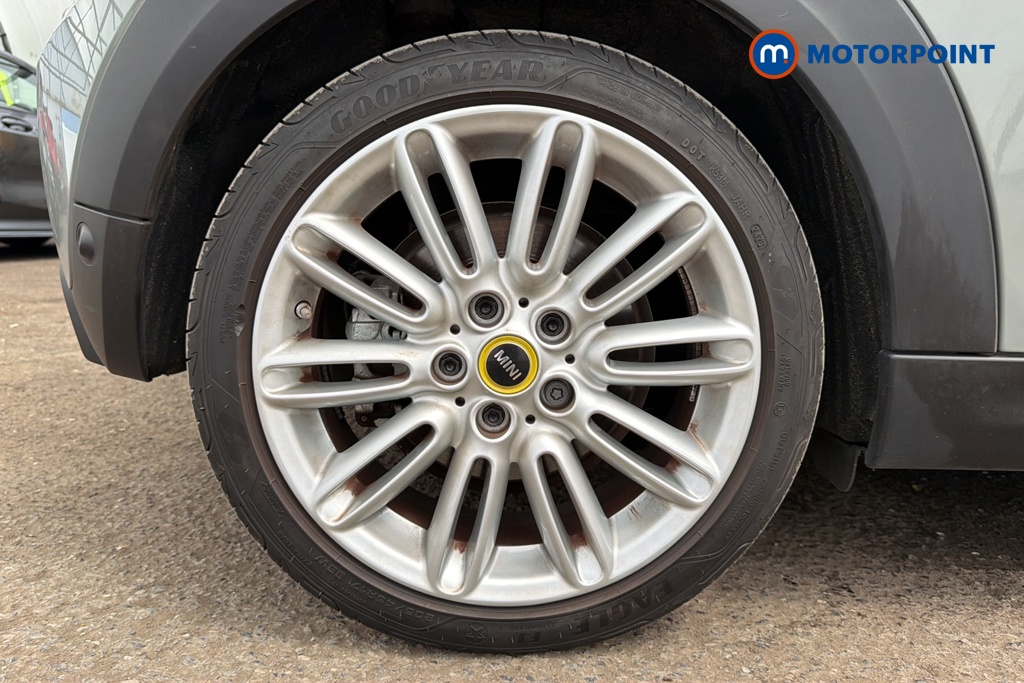Mini Hatchback Cooper S Level 2 Automatic Electric Hatchback - Stock Number (1659301) - 46th supplementary image
