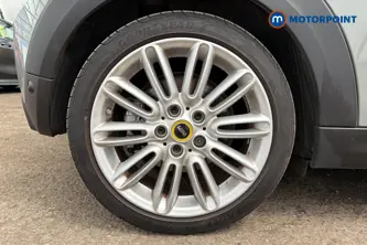 Mini Hatchback Cooper S Level 2 Automatic Electric Hatchback - Stock Number (1659301) - 46th supplementary image