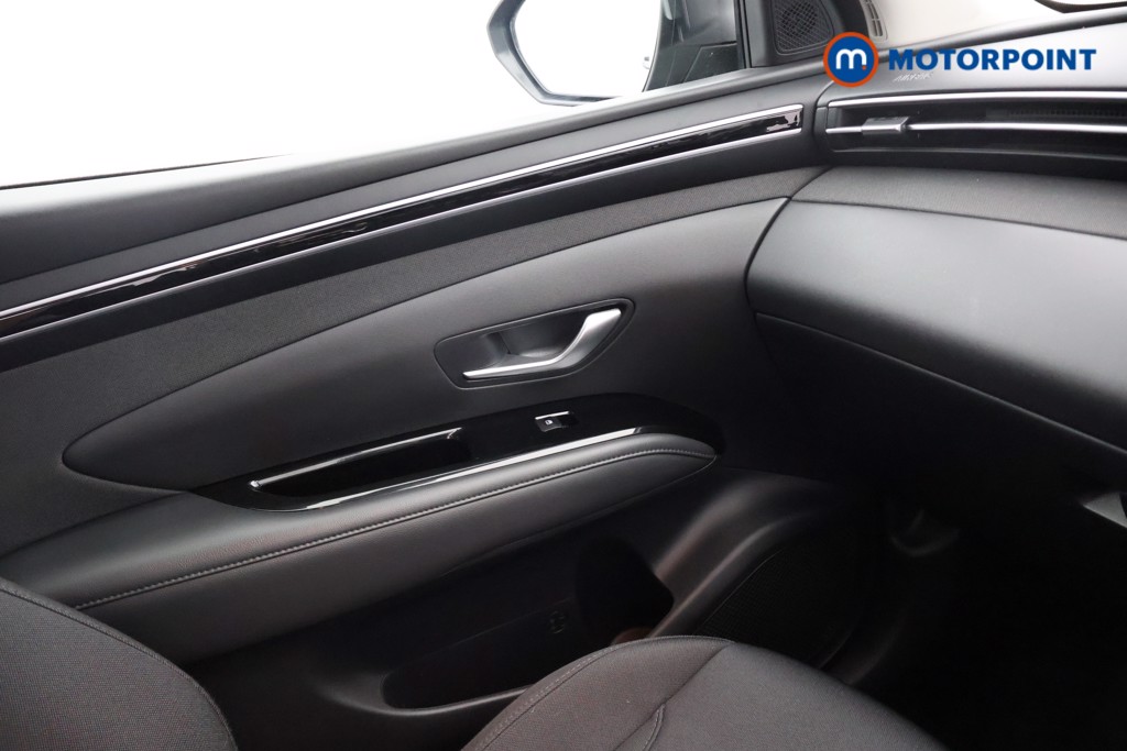 Hyundai Tucson Se Connect Manual Petrol SUV - Stock Number (1659326) - 10th supplementary image