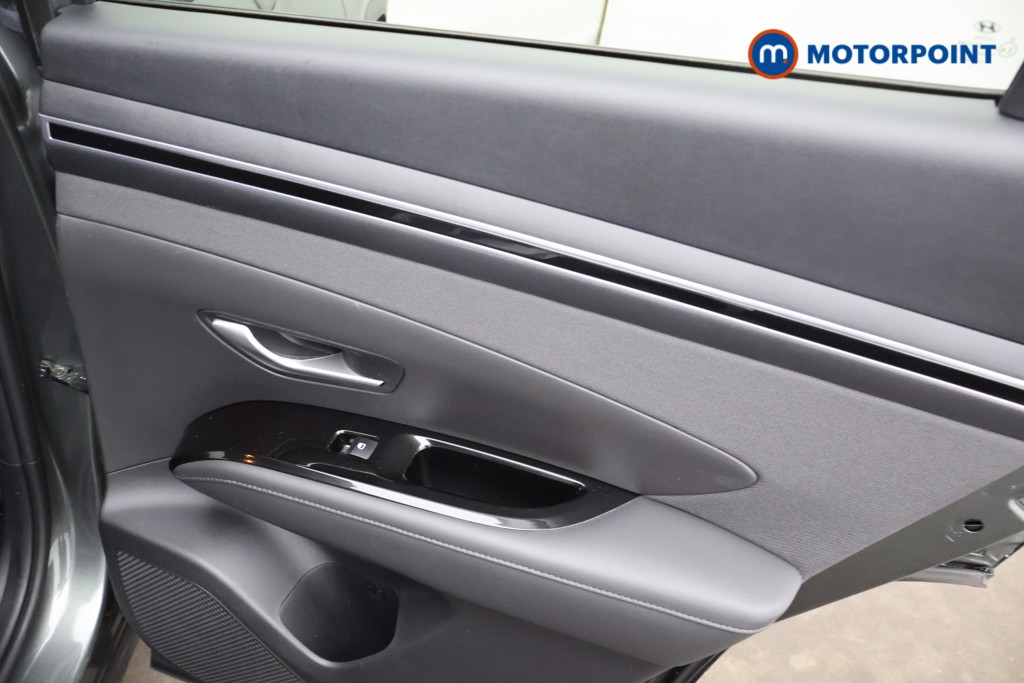 Hyundai Tucson Se Connect Manual Petrol SUV - Stock Number (1659326) - 16th supplementary image