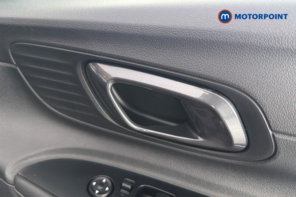 Hyundai I20 Ultimate Automatic Petrol Hatchback - Stock Number (1659400) - 42nd supplementary image