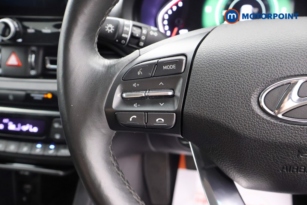 Hyundai I30 Premium Manual Petrol Hatchback - Stock Number (1659425) - 2nd supplementary image