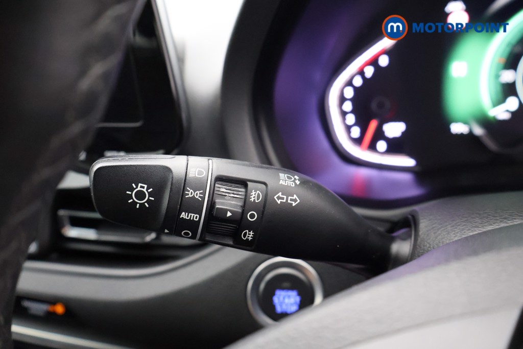 Hyundai I30 Premium Manual Petrol Hatchback - Stock Number (1659425) - 5th supplementary image