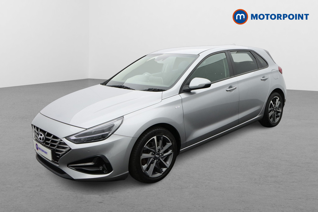 Hyundai I30 Premium Manual Petrol Hatchback - Stock Number (1659425) - Passenger side front corner
