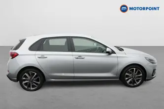 Hyundai I30 Premium Manual Petrol Hatchback - Stock Number (1659425) - Drivers side