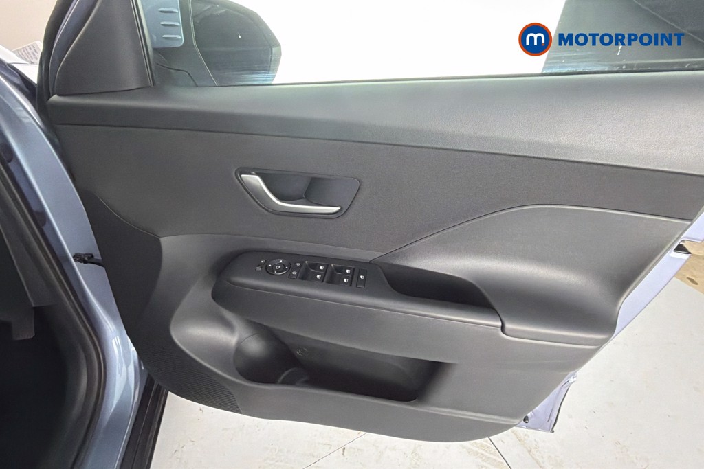Hyundai Kona Advance Automatic Petrol-Electric Hybrid SUV - Stock Number (1659497) - 19th supplementary image