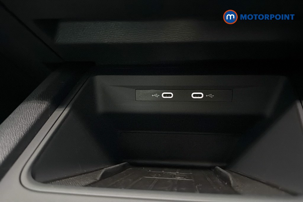Cupra Leon V1 Automatic Petrol Hatchback - Stock Number (1659792) - 17th supplementary image
