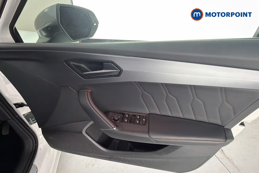 Cupra Leon V1 Automatic Petrol Hatchback - Stock Number (1659792) - 19th supplementary image
