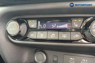 Nissan Juke Tekna Manual Petrol SUV - Stock Number (1556814) - 14th supplementary image